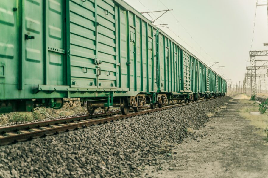How does railcar leasing work?