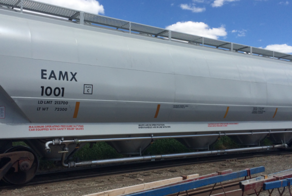 Everest Railcar Covered Hopper